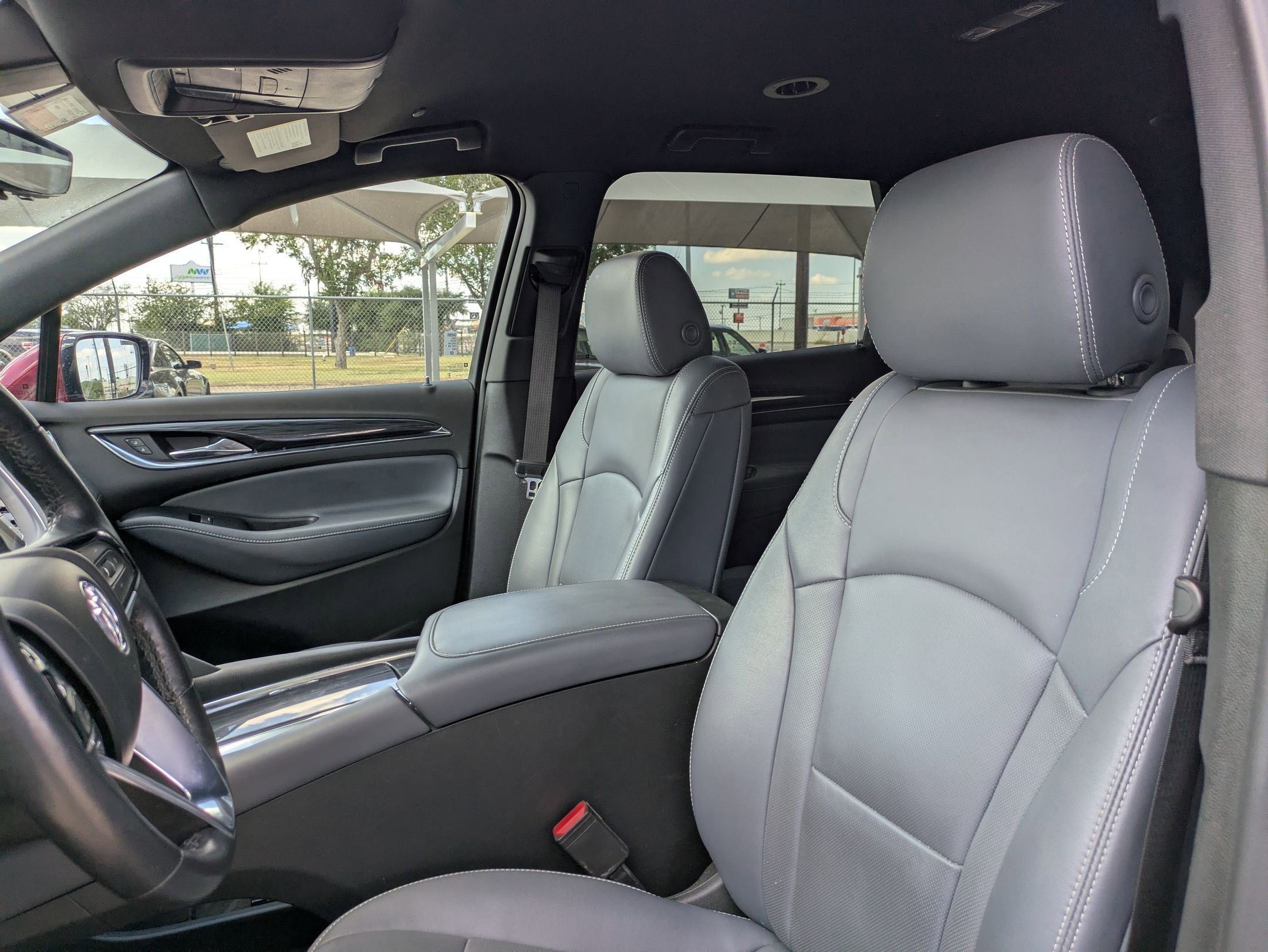 2024 Buick Enclave Premium photo 13