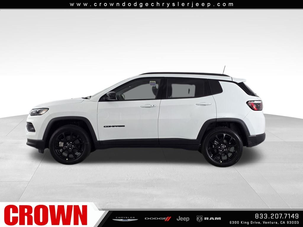 2026 Jeep Compass Latitude Altitude photo 6