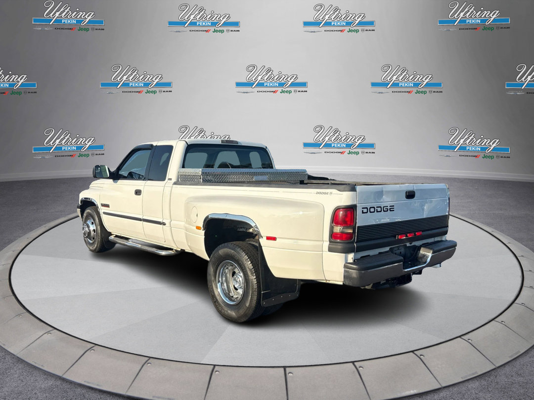 2001 Dodge Ram 3500 photo 4
