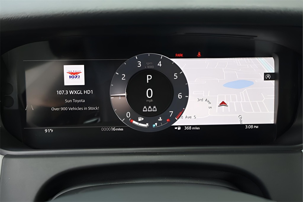 2026 Land Rover Range Rover Velar S photo 21