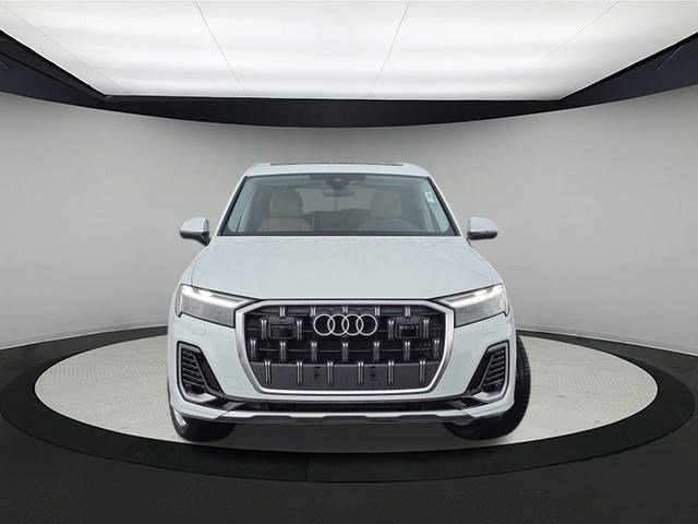 2025 Audi Q7 Premium Plus photo 3