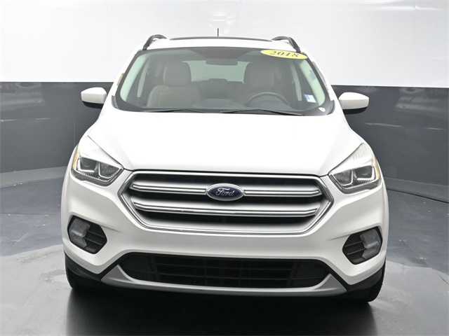 2018 Ford Escape SEL photo 2
