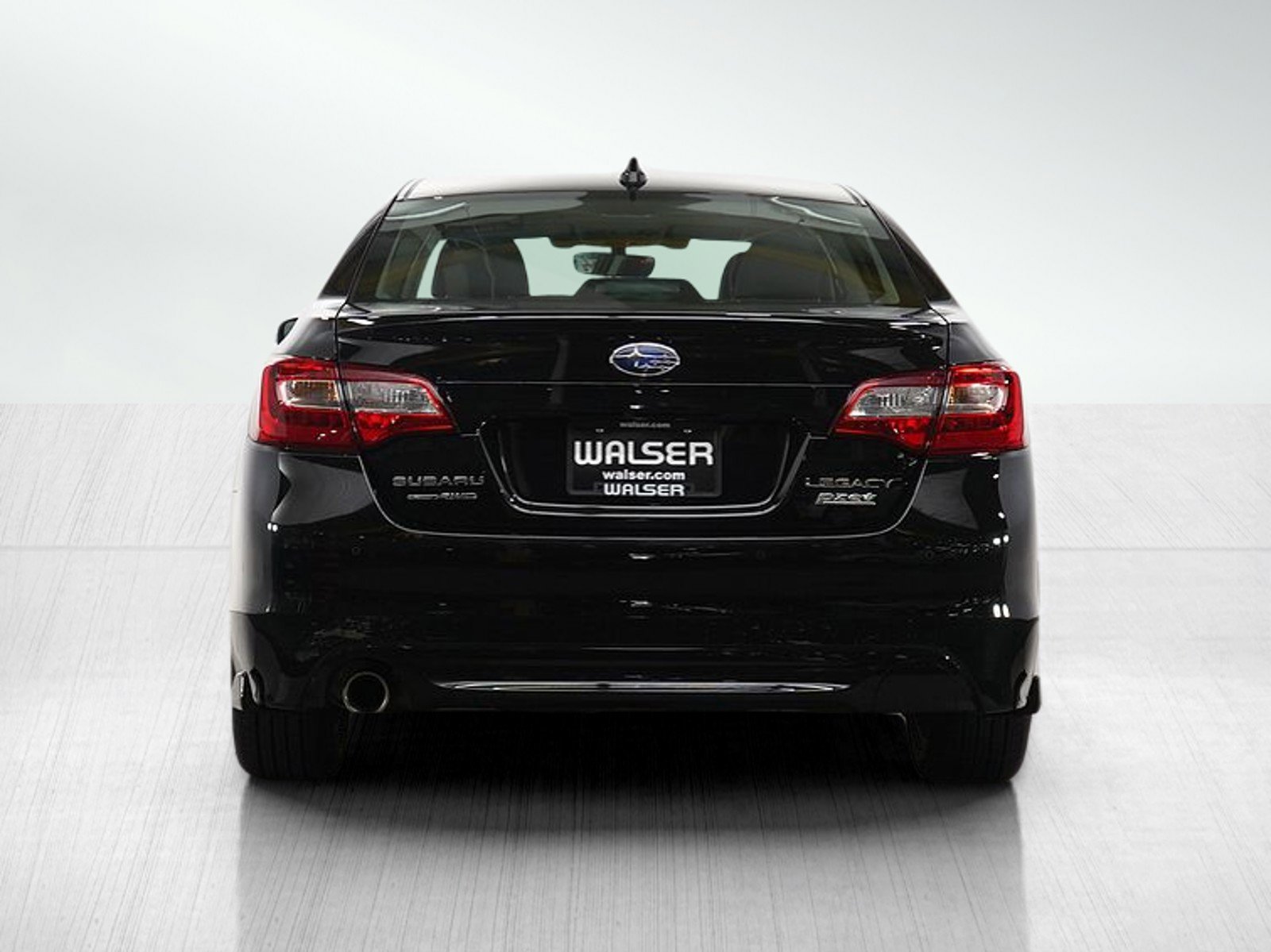 2017 Subaru Legacy Limited photo 4