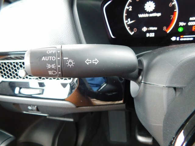 2025 Honda Civic Hatchback Sport photo 26