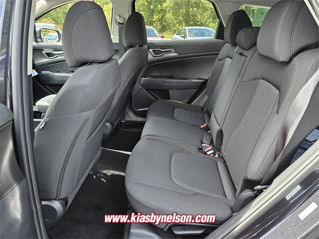 2026 Kia Sportage LX photo 4