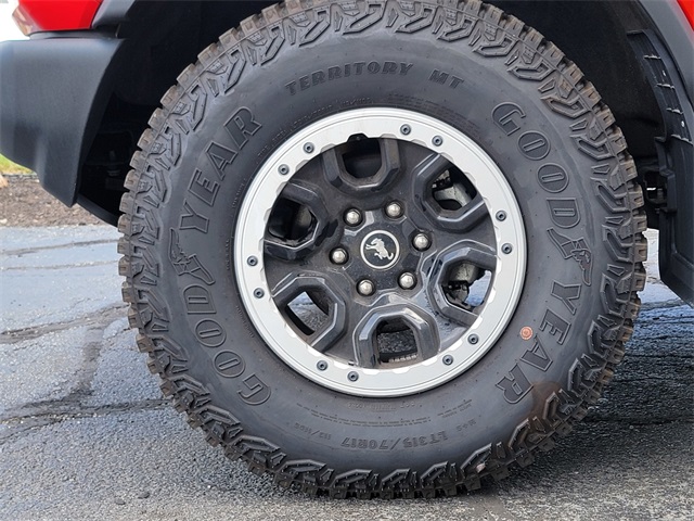 2024 Ford Bronco Outer Banks photo 10