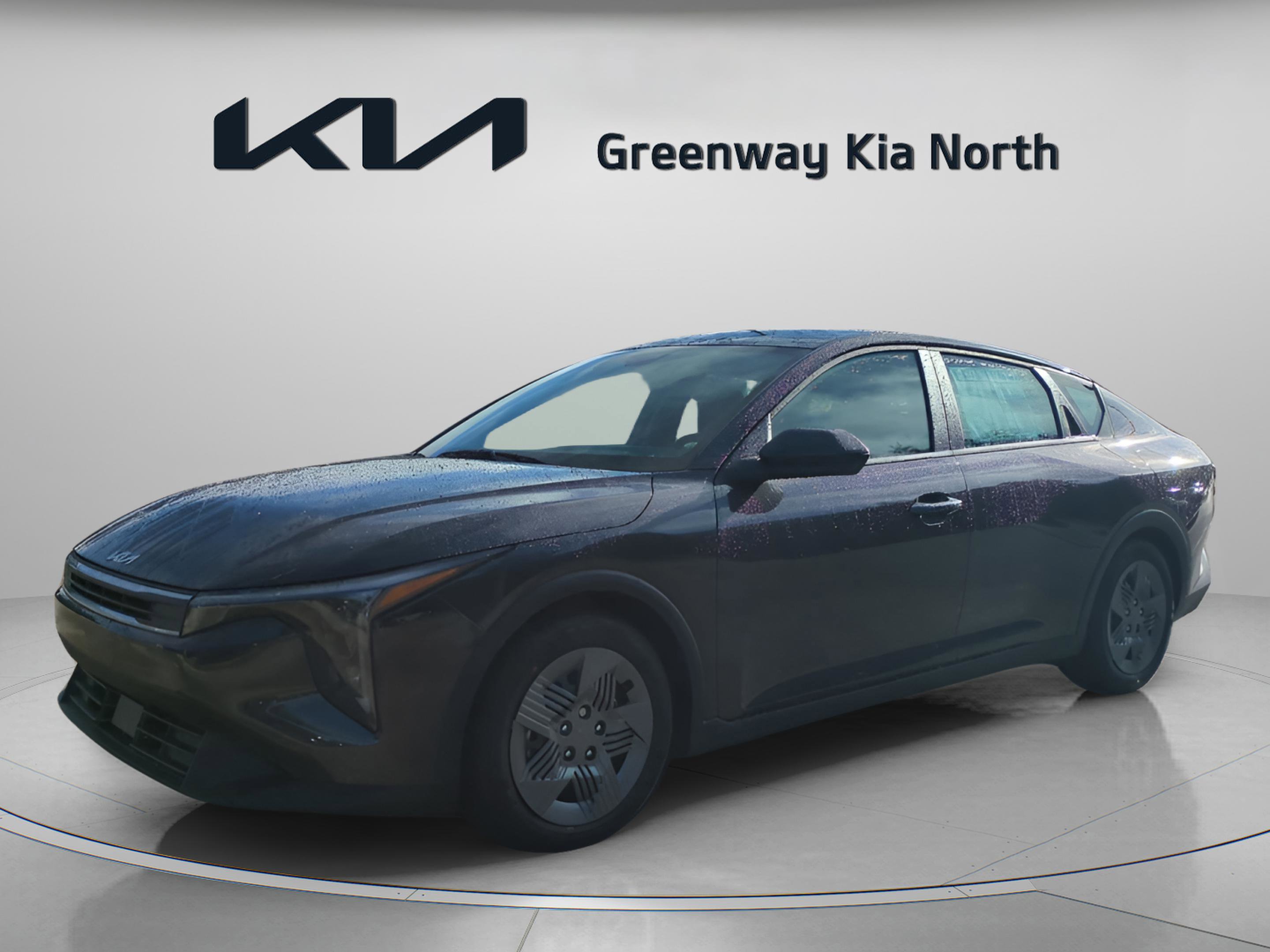 2025 Kia K4 LX photo 2