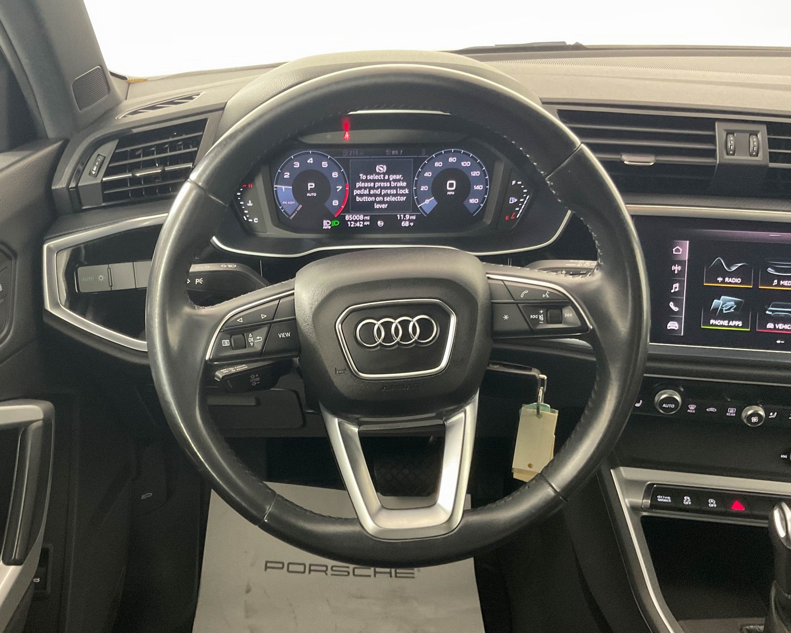 2020 Audi Q3 Premium photo 11