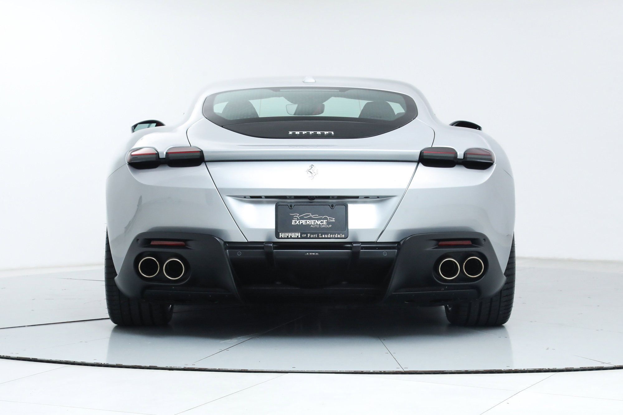 2021 Ferrari Roma photo 8