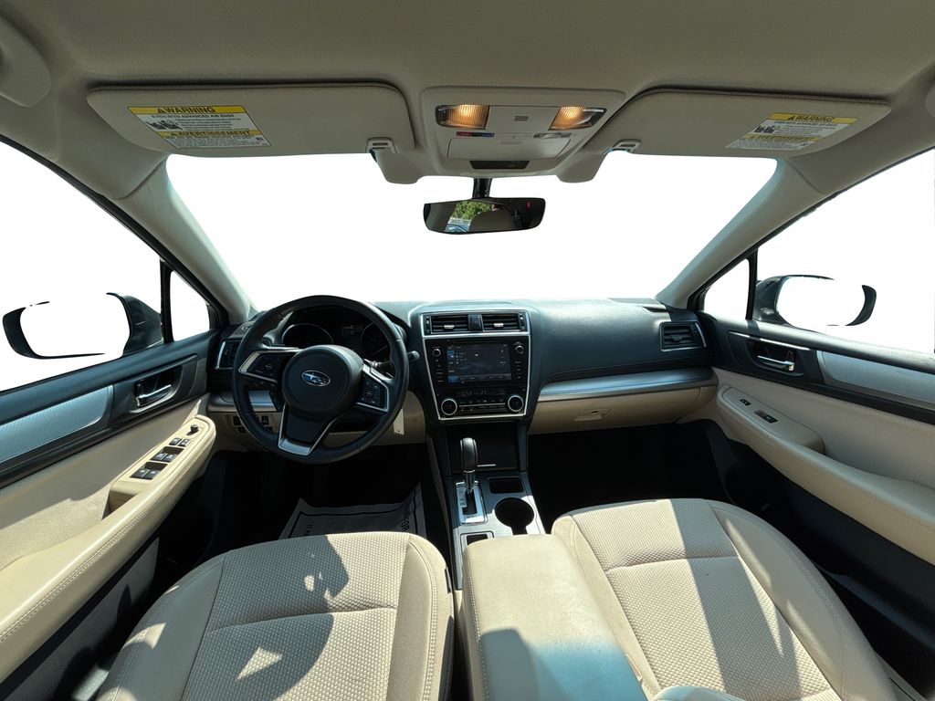 2019 Subaru Outback Premium photo 14