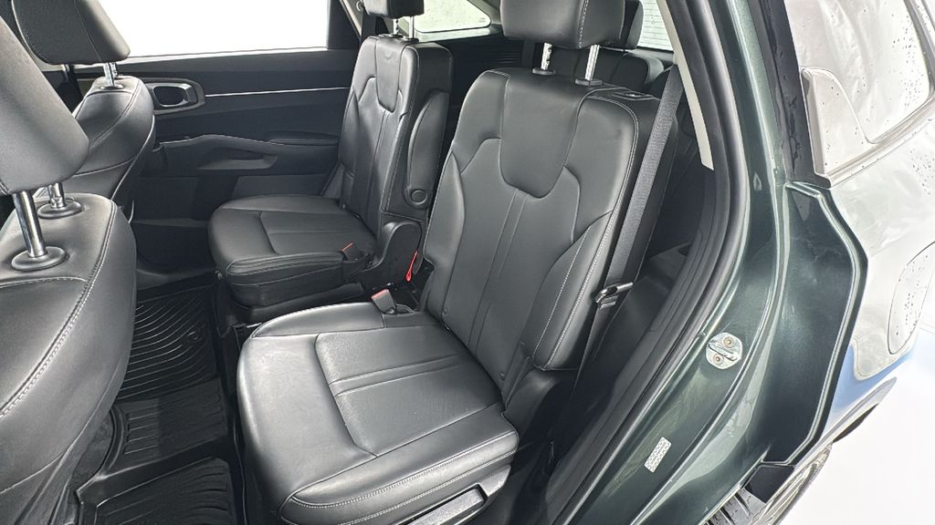 2022 Kia Sorento X-Line EX photo 12