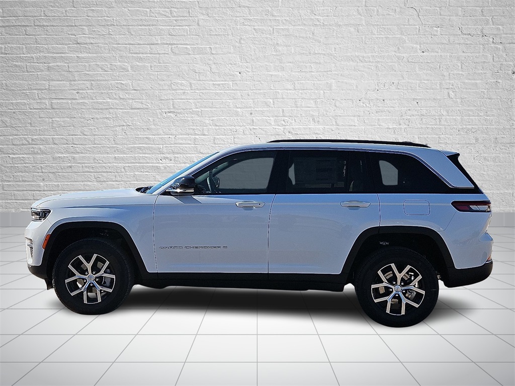 2025 Jeep Grand Cherokee Limited photo 2