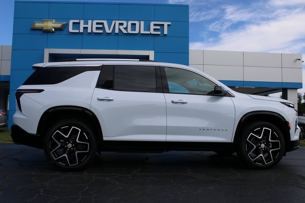 2026 Chevrolet Traverse High Country photo 8