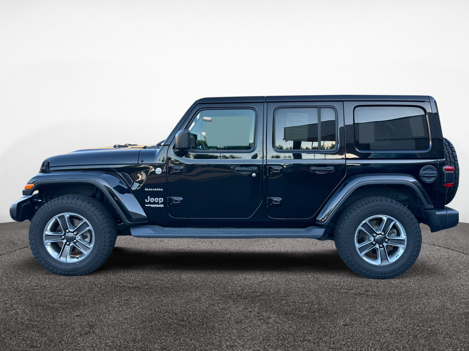 2020 Jeep Wrangler Unlimited Sahara photo 2