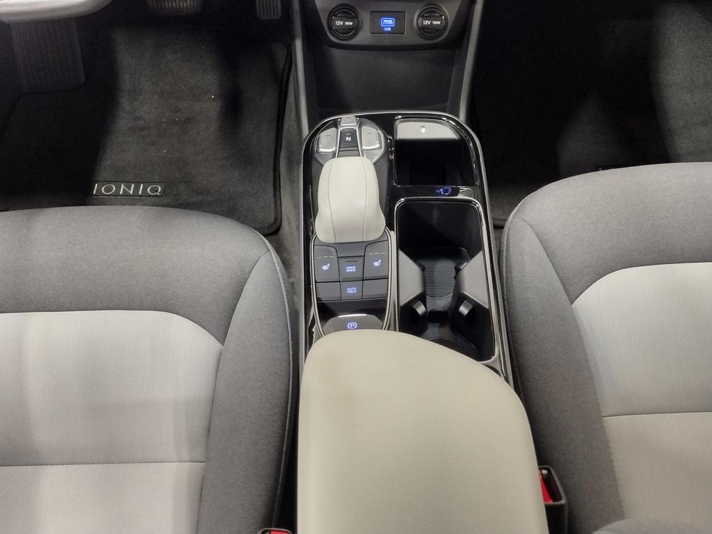 2020 Hyundai Ioniq Electric SE photo 33