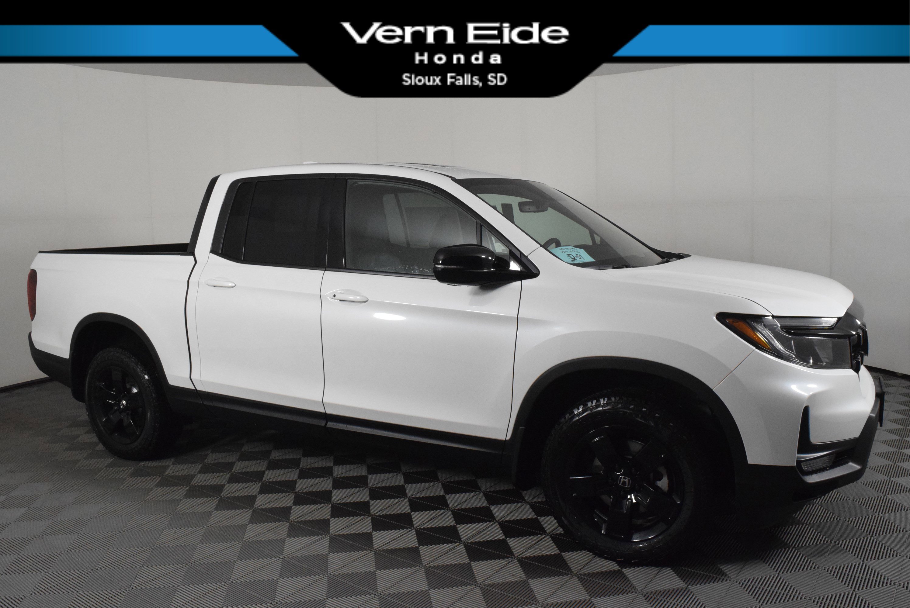 2026 Honda Ridgeline Black Edition's photo