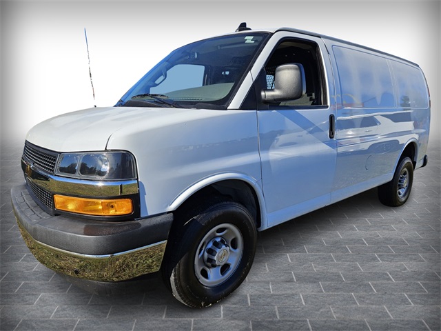 2023 Chevrolet Express 2500 Work Van photo 2