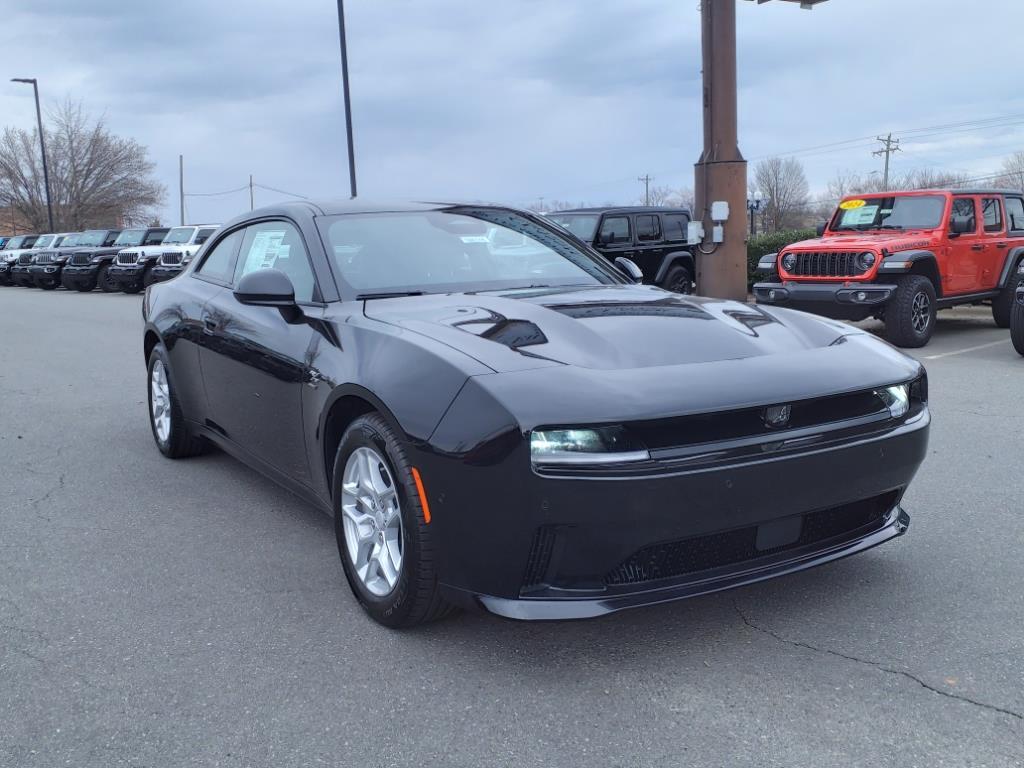 2025 Dodge Charger R/T photo 2