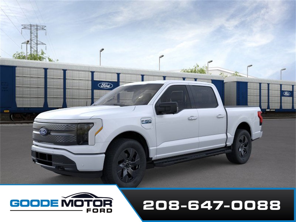 2025 Ford F-150 Lightning Flash's photo