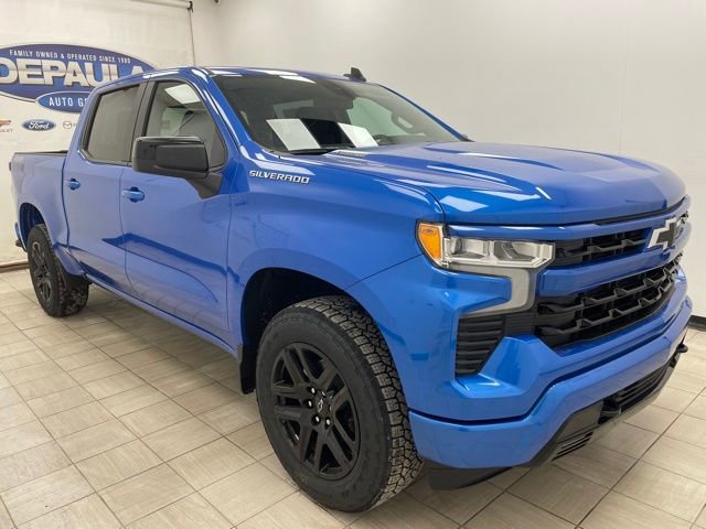 2026 Chevrolet Silverado Base's photo