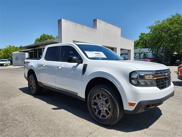 2024 Ford Maverick Lariat photo 3