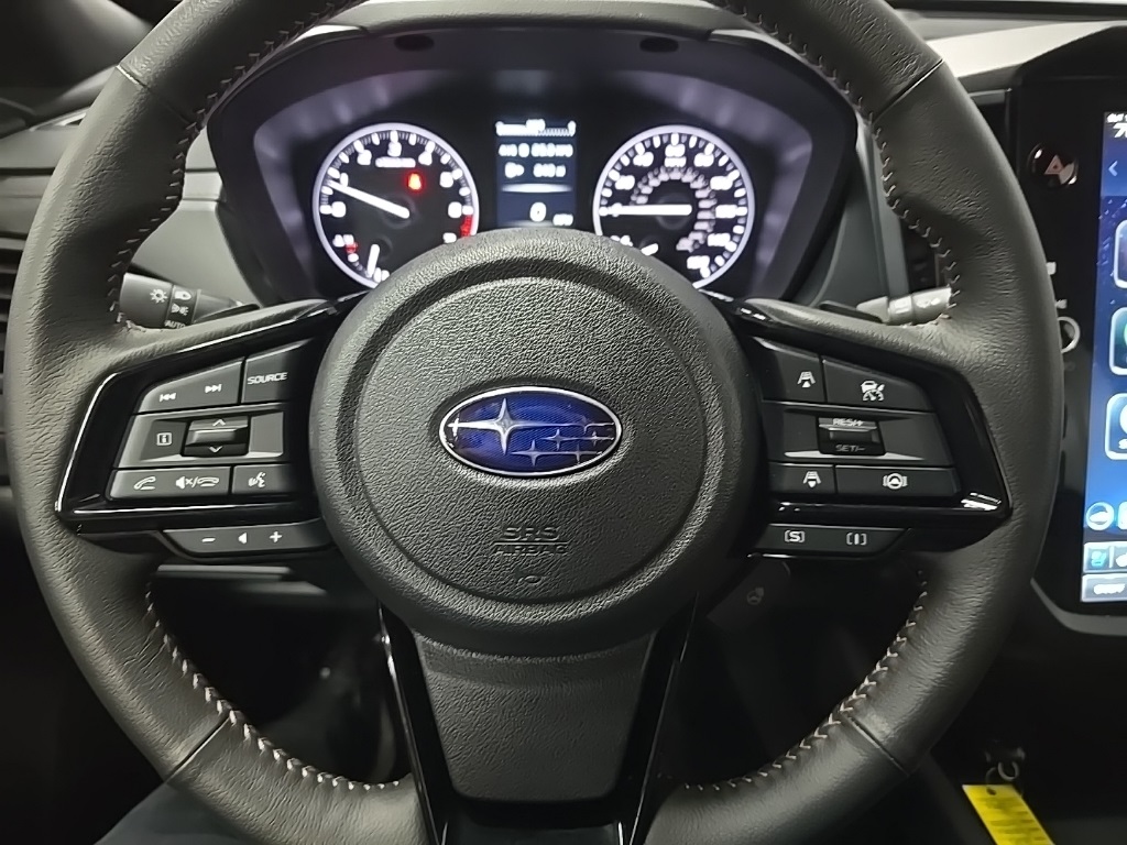 2025 Subaru Forester Touring photo 19