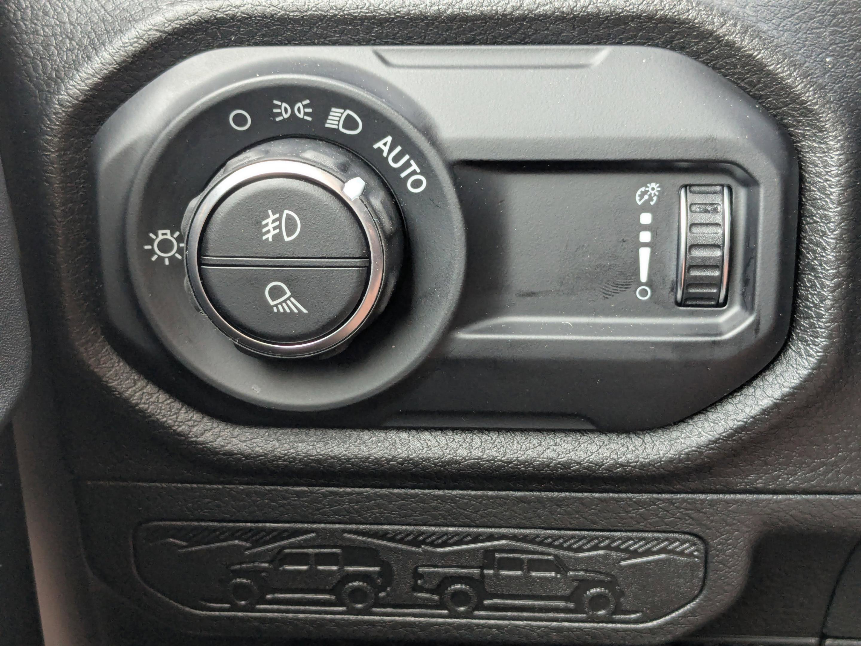 2025 Jeep Gladiator Sport S photo 29