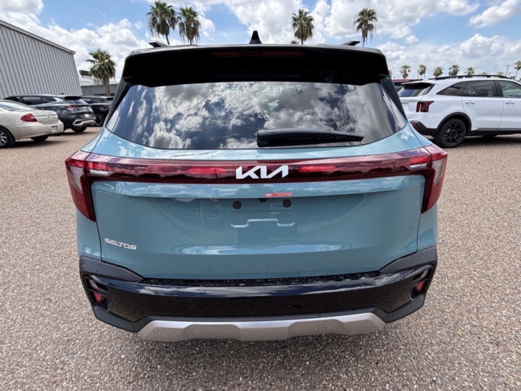 2026 Kia Seltos S photo 3