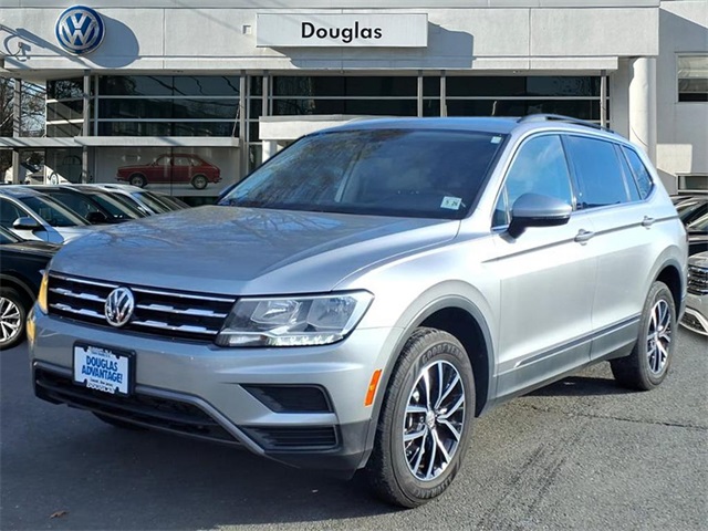 2021 Volkswagen Tiguan SE's photo