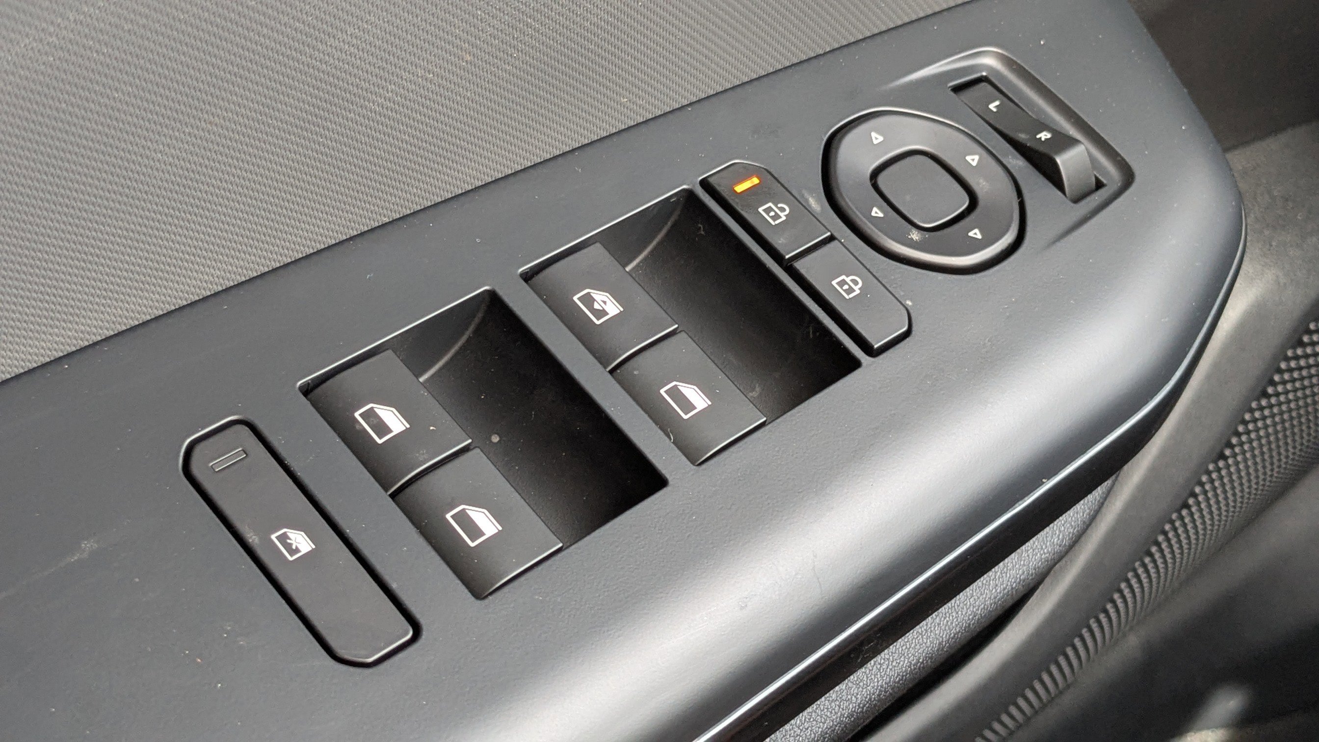 2025 Kia K4 LXS photo 24