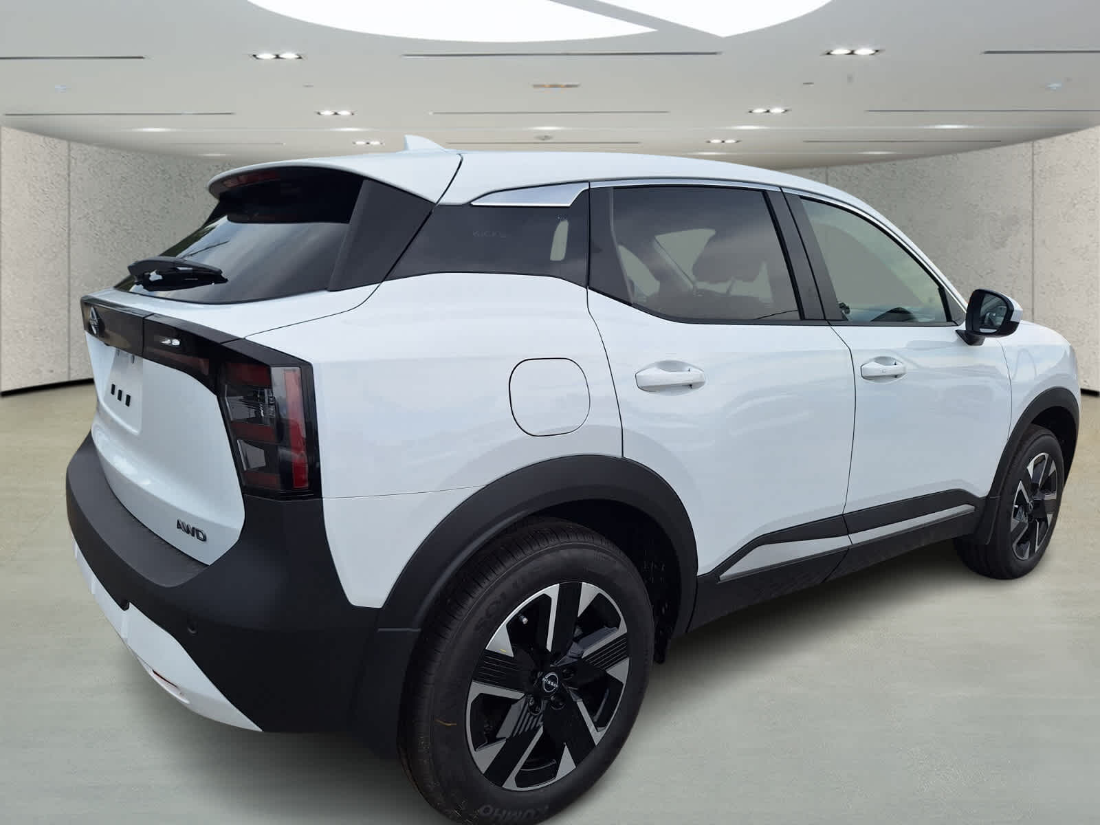 2025 Nissan Kicks SV photo 4