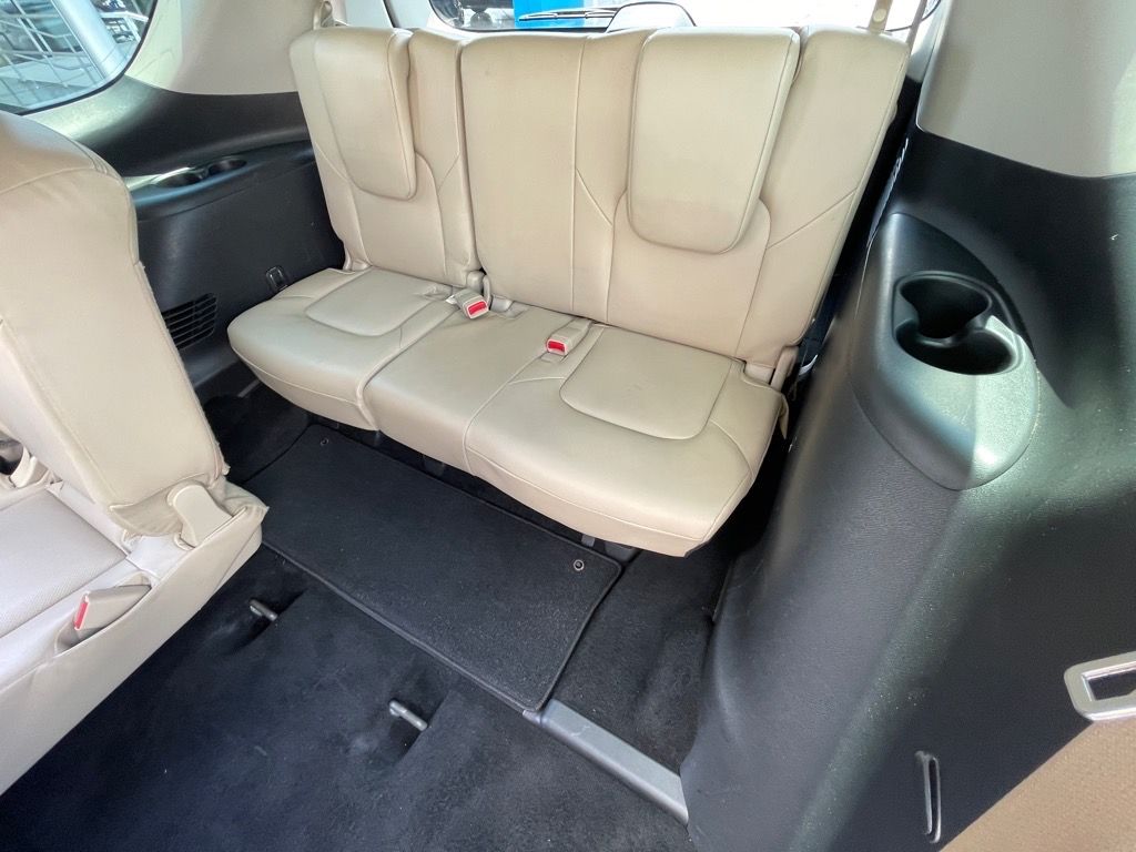 2023 Nissan Armada SL photo 25
