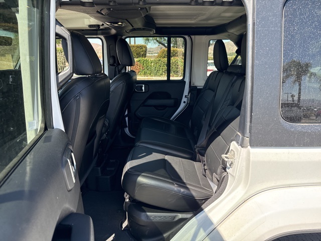 2023 Jeep Wrangler Sahara 4xe photo 21