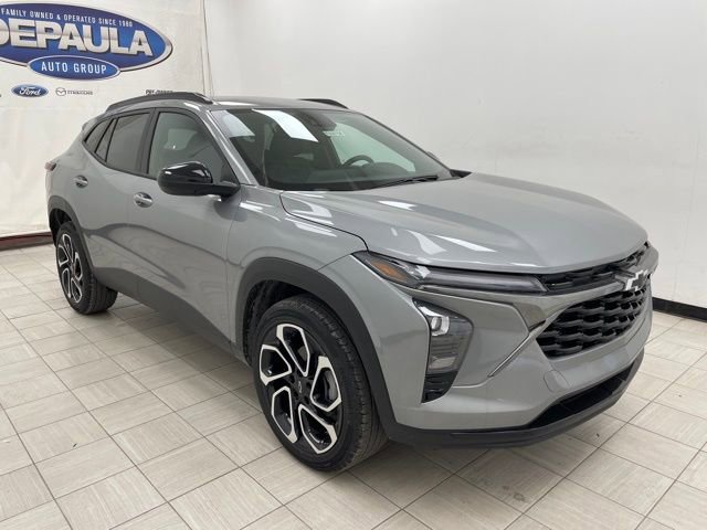 2025 Chevrolet Trax RS's photo