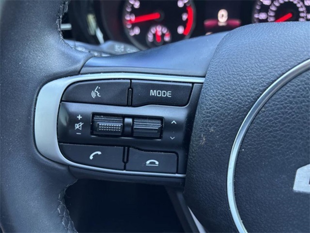 2023 Kia K5 GT-Line photo 14