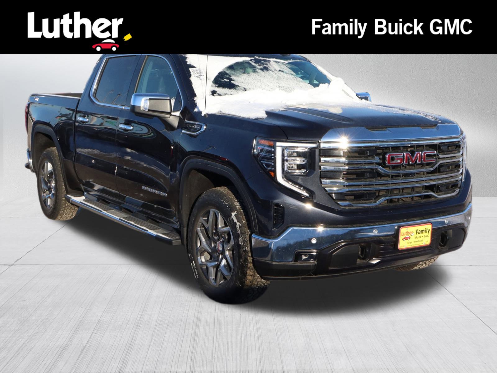 2026 GMC Sierra 1500 SLT's photo