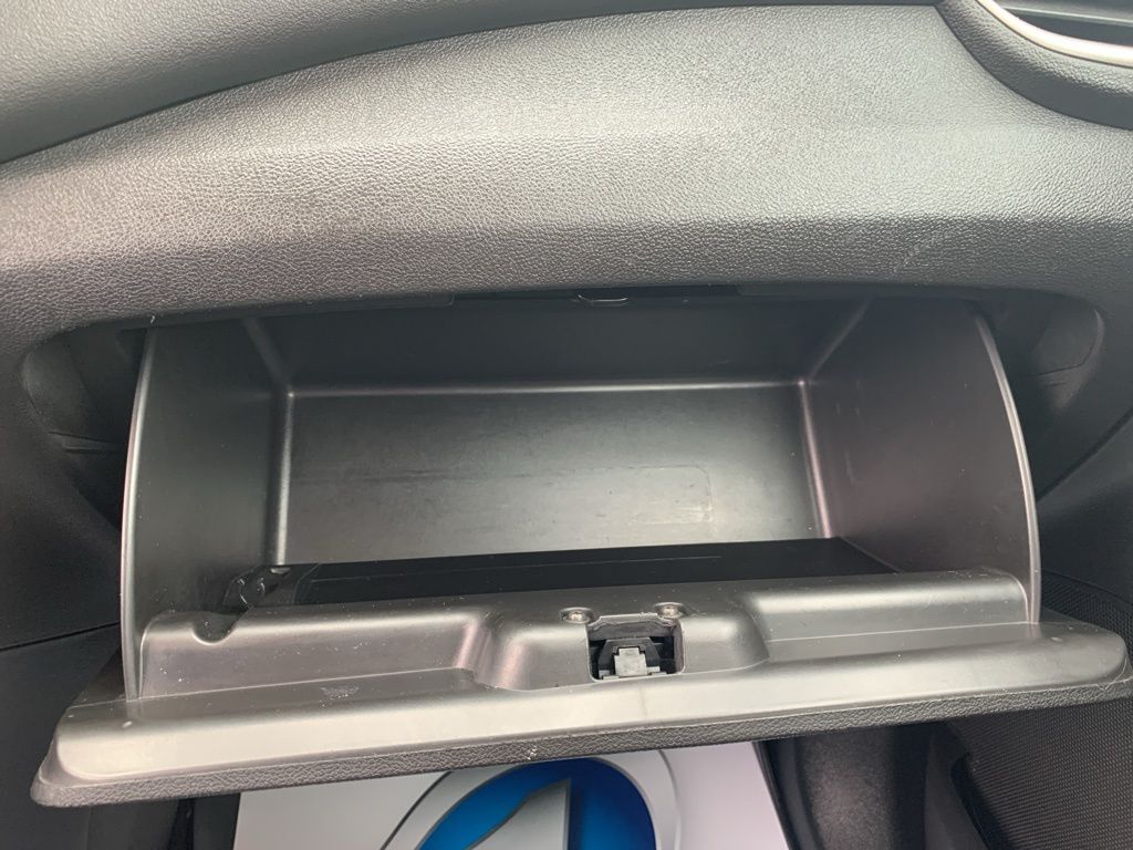 2020 Chevrolet Trax LS photo 11