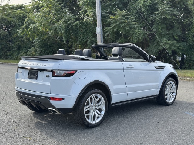2017 Land Rover Range Rover Evoque HSE Dynamic photo 6