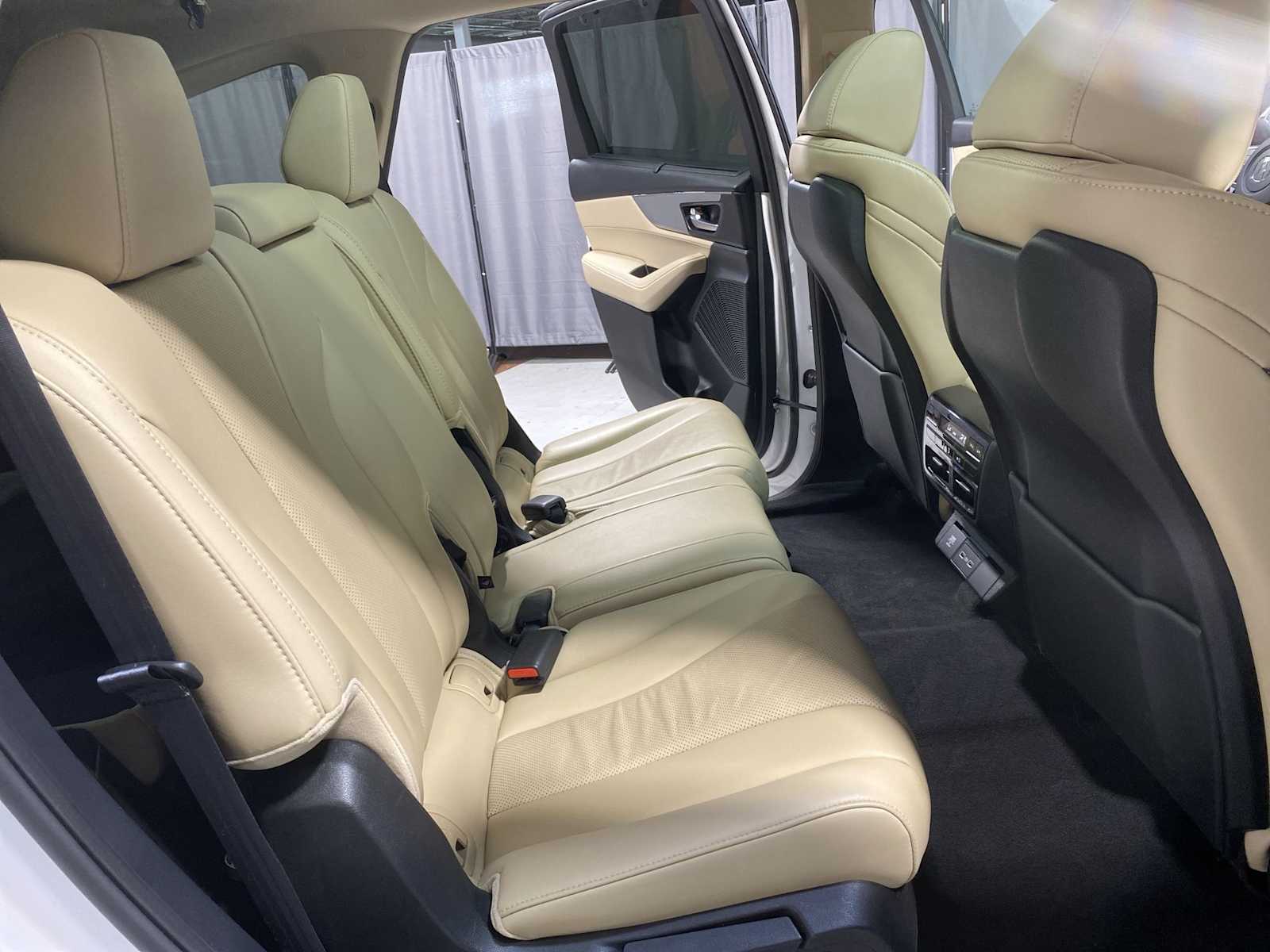 2023 Acura MDX Technology SH-AWD photo 12