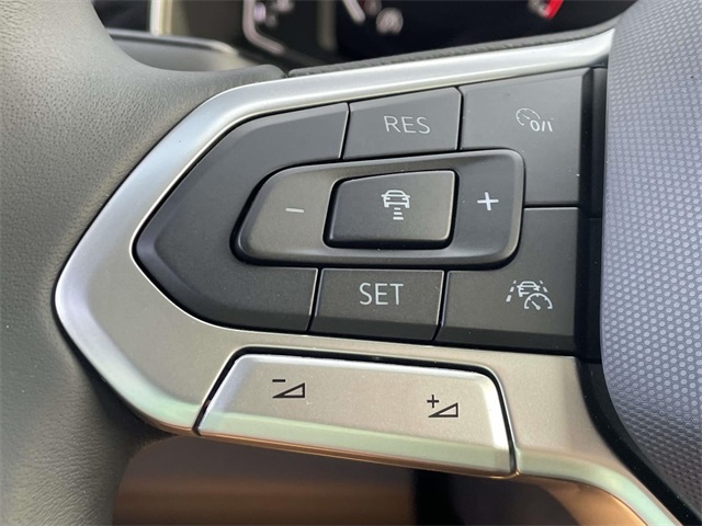 2025 Volkswagen Jetta 1.5T SEL photo 18