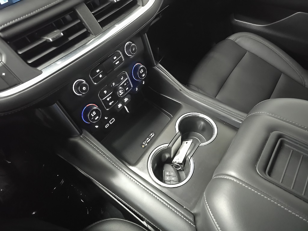 2022 Chevrolet Tahoe Z71 photo 27