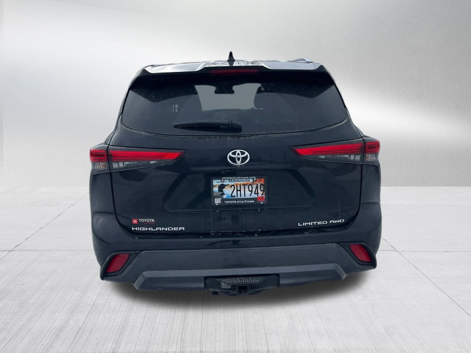Used 2023 Toyota Highlander Limited with VIN 5TDKDRBH8PS014532 for sale in Golden Valley, Minnesota