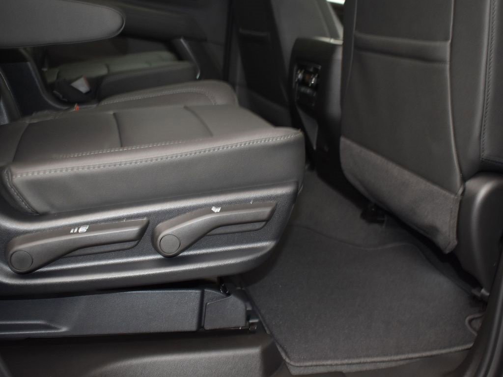 2026 Chevrolet Tahoe LT photo 17