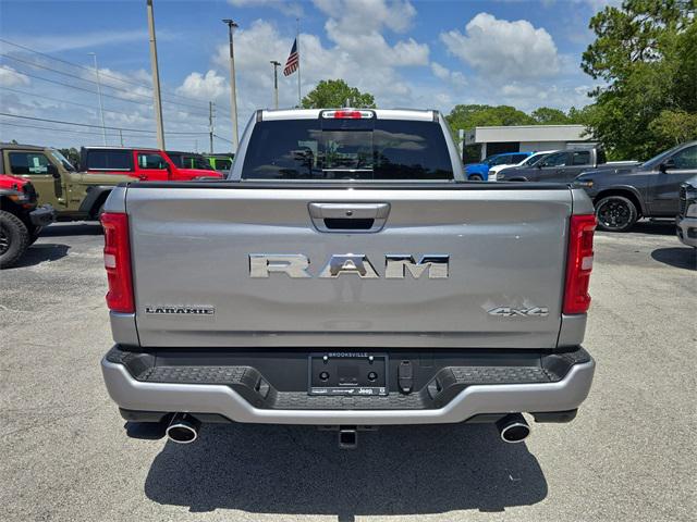 2025 Ram 1500 Laramie photo 3