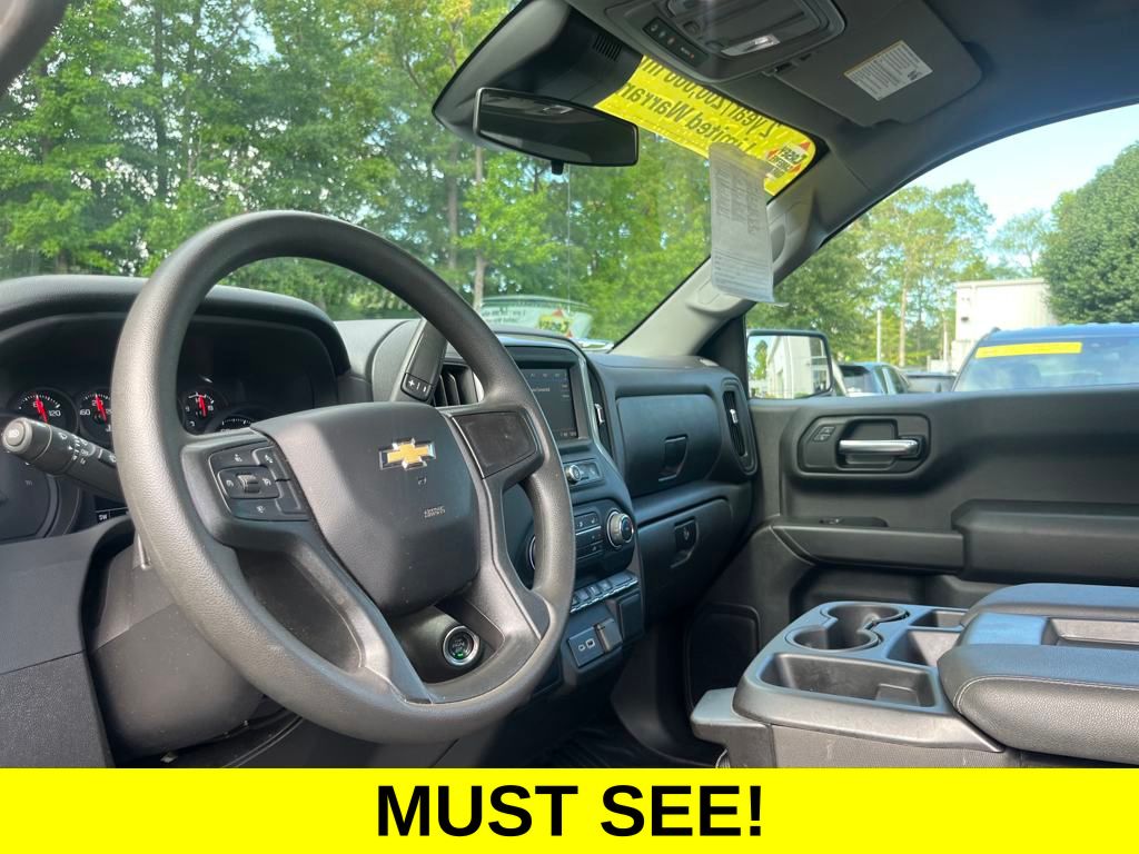 2024 Chevrolet Silverado 1500 photo 3