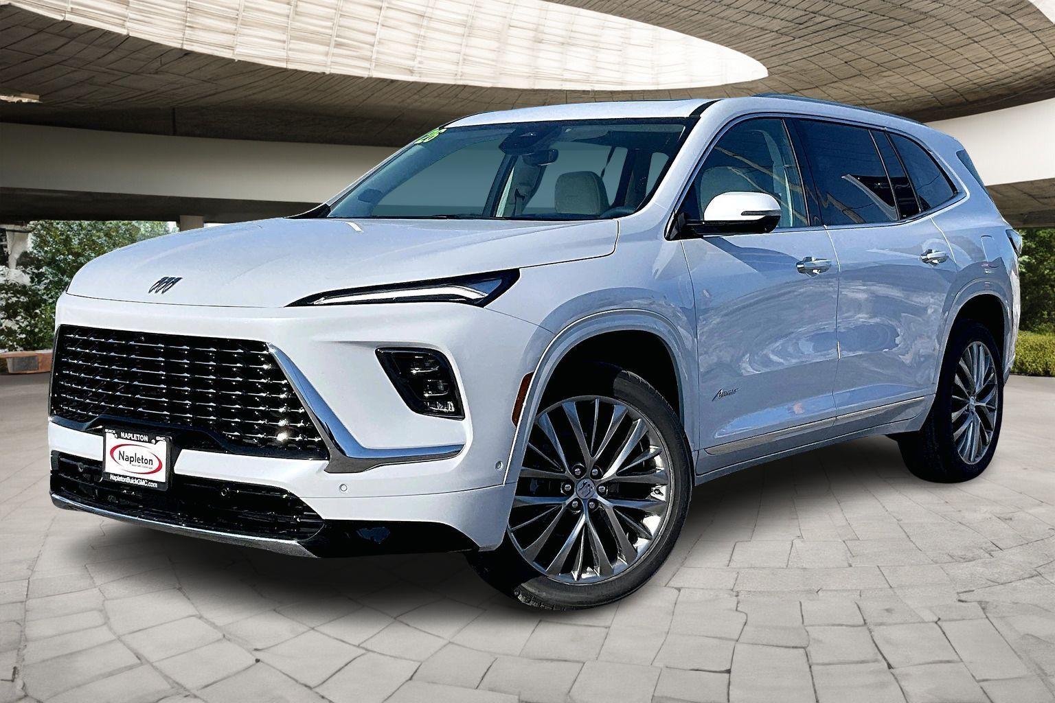 2026 Buick Enclave Avenir's photo