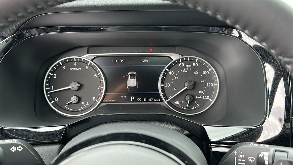 2025 Nissan Pathfinder SL photo 16