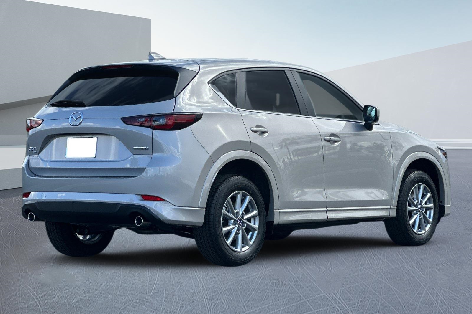 2025 Mazda CX-5 2.5 S Preferred photo 3
