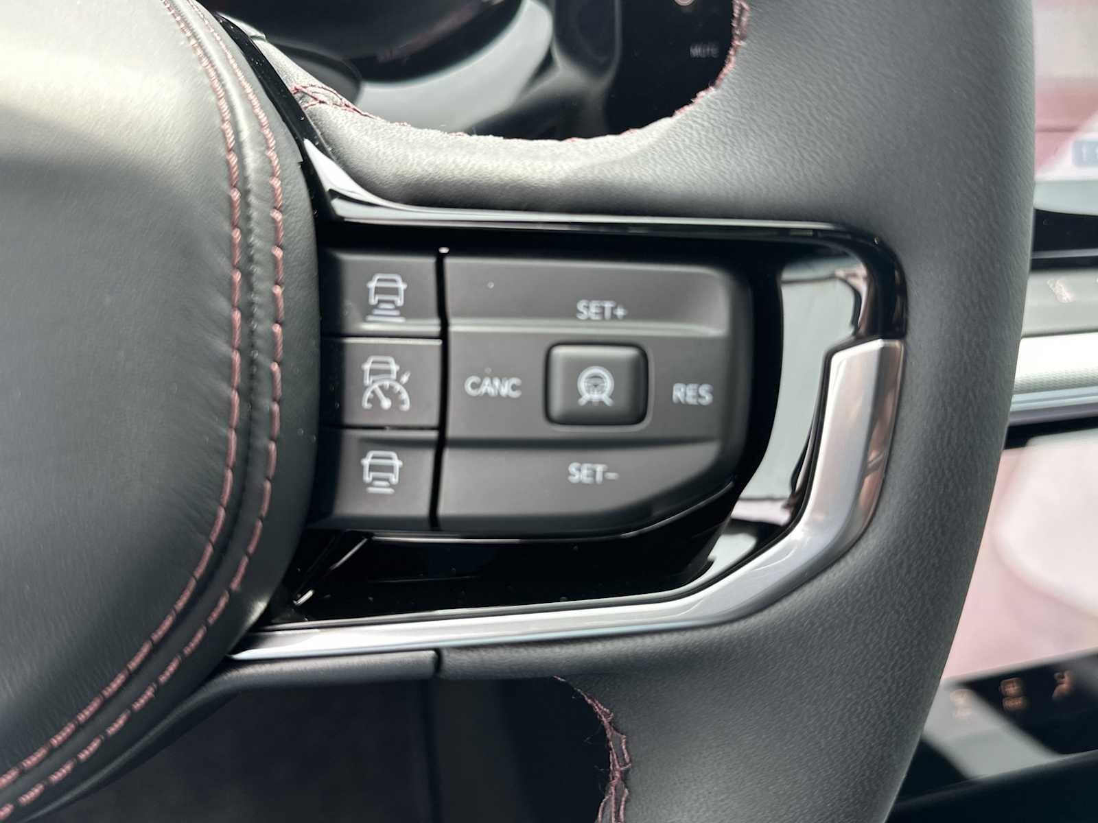 2025 Jeep Wagoneer S Launch Edition photo 28