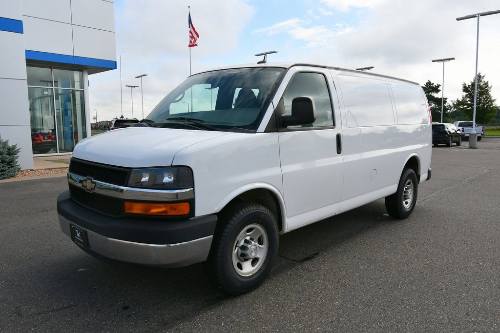 Used 2015 Chevrolet Express Cargo Work Van with VIN 1GCWGFCG4F1276993 for sale in North Branch, Minnesota